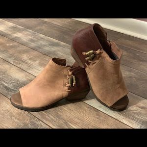 OTBT Peep Toe Booties